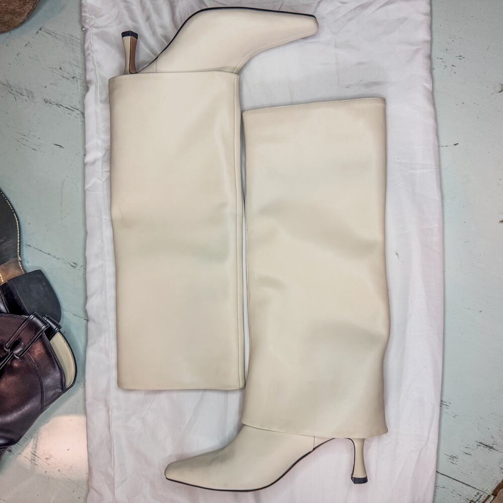 Vintage Made in Italy Cream Leather Foldover Boots Square Toe Kitten Hee
